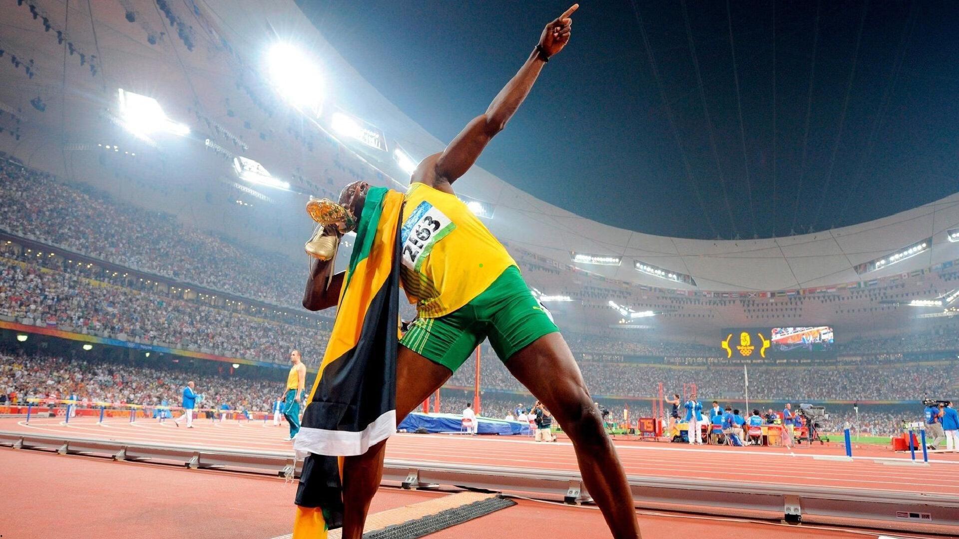 2025年足坛身价大地震,福登暴跌6000万欧元,维尼修斯缩水5000万欧元引市场反思